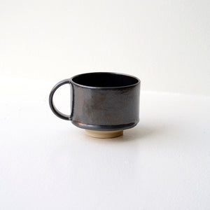 Cup with handle, Dark metallic